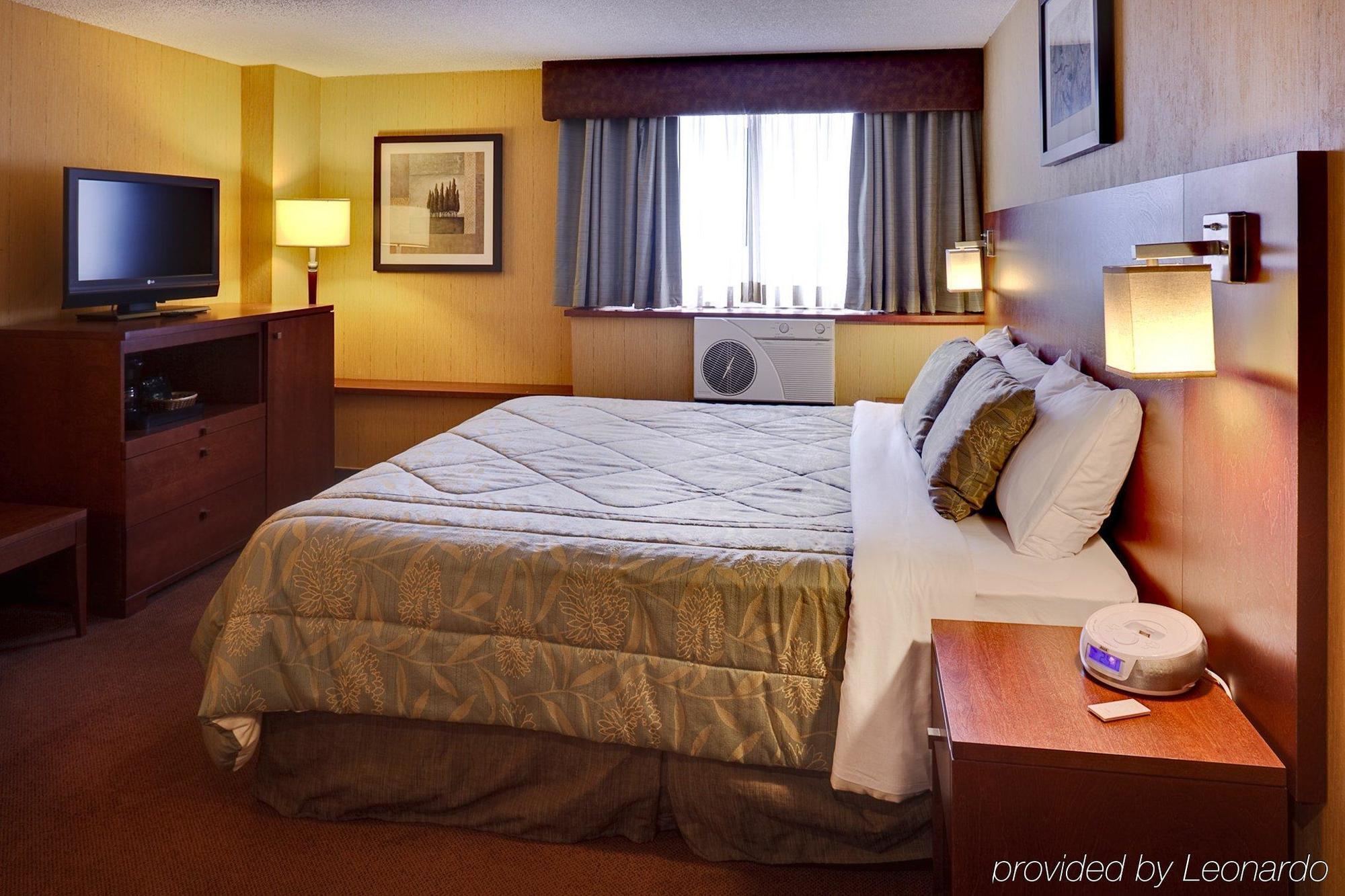 แฟร์ฟิลด์ บาย แมริออท มอนทรีออล ดาวน์ทาวน์ Hotel มอนทรีอัล ห้อง รูปภาพ