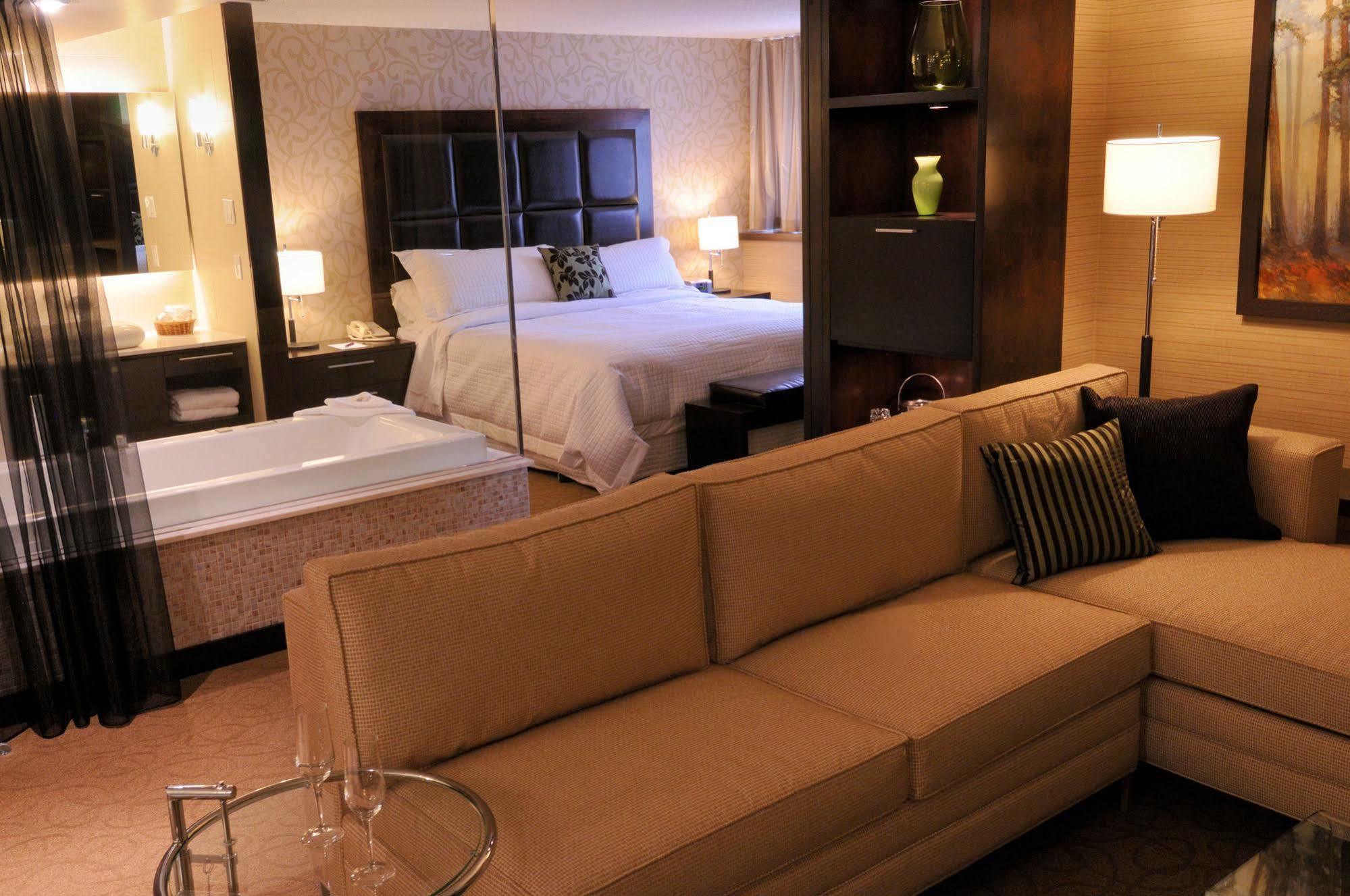 แฟร์ฟิลด์ บาย แมริออท มอนทรีออล ดาวน์ทาวน์ Hotel มอนทรีอัล ห้อง รูปภาพ